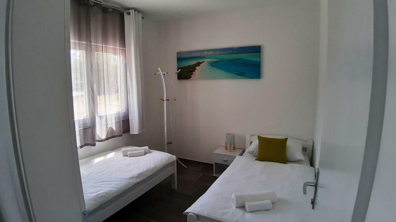 Apartamento Relax Starigrad Paklenica Exterior foto